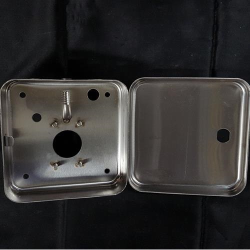 BOX WALL SS SURF MNT 4-BOLT